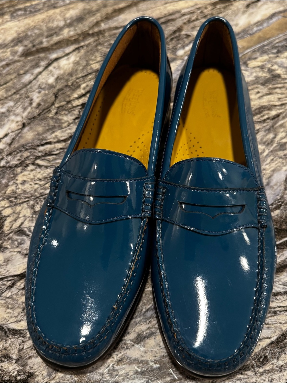 G.H. Bass Weejuns Danielle Teal Blue Patent Penny Loafers Women 10 M NWOB